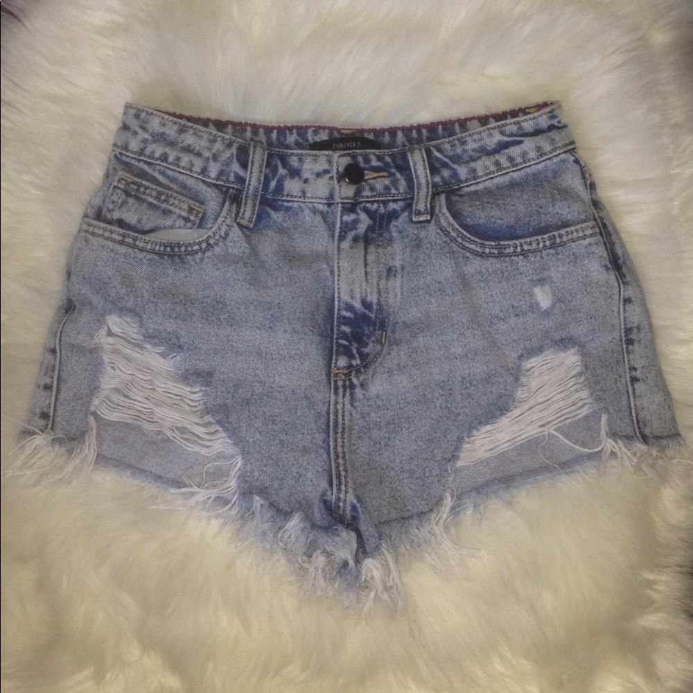 Forever 21 booty shorts